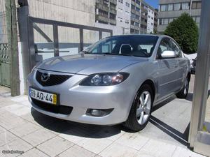 Mazda 3 1.6 MZR EXC PLUS Setembro/05 - à venda - Ligeiros