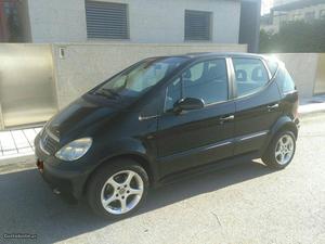 Mercedes-Benz A 170 CDI Março/03 - à venda - Ligeiros