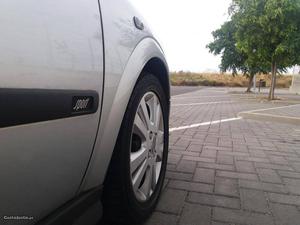 Opel Astra 1.4 SPORT AC Outubro/00 - à venda -