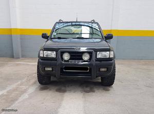 Opel Frontera 2.2 DTi Sport RS Março/01 - à venda -