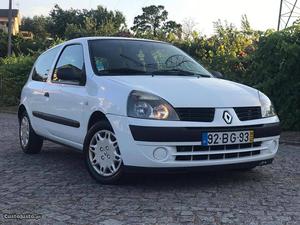 Renault Clio 1.5 DCI 80cv c/AC Julho/06 - à venda -