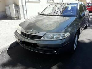 Renault Laguna 1.6 Fevereiro/02 - à venda - Ligeiros