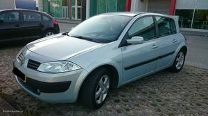 Renault Mégane 1.5DCI 80cv Fevereiro/03 - à venda -