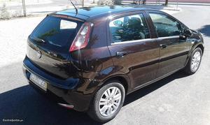 Fiat Punto 1.3 mjet Fevereiro/12 - à venda - Ligeiros