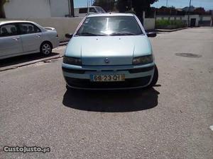 Fiat Punto V 80cv Setembro/00 - à venda - Ligeiros