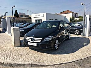 Mercedes-Benz B 180 cdi executive Agosto/13 - à venda -