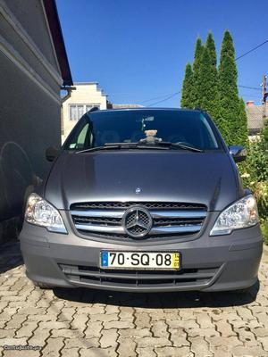 Mercedes-Benz Vito 116 CDI 6 lugares Janeiro/14 - à venda -