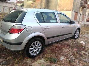 Opel Astra 1.4 gasolina 5P Maio/04 - à venda - Ligeiros