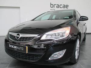 Opel Astra 1.7 CDTI ST Cosmo Maio/11 - à venda - Ligeiros