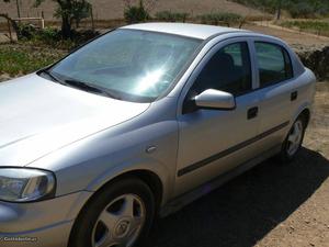 Opel Astra 1.7td Dezembro/99 - à venda - Ligeiros