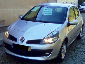 Renault Clio 1.2 c/ 5 Portas A/C Janeiro/06 - à venda -