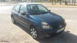 Renault Clio k Outubro/02 - à venda - Ligeiros