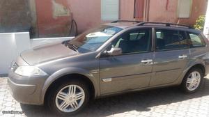 Renault Mégane 1.5 dci Abril/04 - à venda - Ligeiros