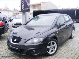 Seat Leon 1.6 TDi Sport Dezembro/10 - à venda - Ligeiros