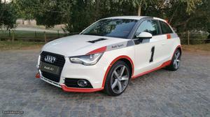 Audi A1 Tdi Setembro/11 - à venda - Ligeiros Passageiros,