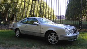 Mercedes-Benz CLK 230 KOMPRESSOR SPORT Outubro/00 - à venda