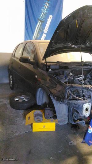 Opel Corsa C Outubro/01 - à venda - Ligeiros Passageiros,