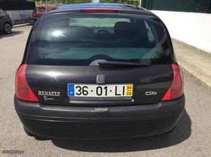 Renault Clio 1.2 Junho/98 - à venda - Ligeiros Passageiros,