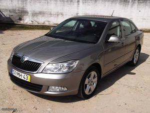 Skoda Octavia DIESEL-APROVEITE Setembro/11 - à venda -