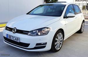 VW Golf 1.6 TDI Highline Julho/13 - à venda - Ligeiros