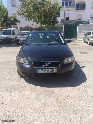 Volvo S40 Volve sD Março/05 - à venda - Ligeiros