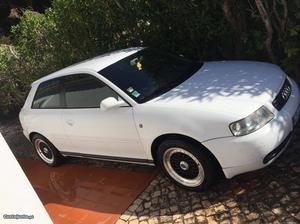 Audi A3 1.9 Maio/97 - à venda - Ligeiros Passageiros,