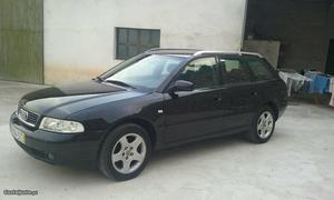 Audi A4 avant Março/00 - à venda - Ligeiros Passageiros,