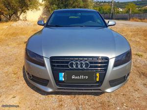 Audi A5 2.0 tdi Quattro Janeiro/11 - à venda - Ligeiros