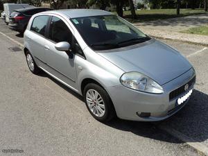 Fiat Grande Punto 1.3 MJet A/C Março/09 - à venda -