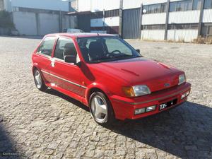 Ford Fiesta Turbo Abril/91 - à venda - Ligeiros