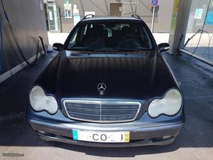 Mercedes-Benz C cdi Agosto/02 - à venda - Ligeiros