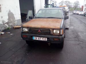 Mitsubishi L200 Lx4 Maio/94 - à venda - Pick-up/