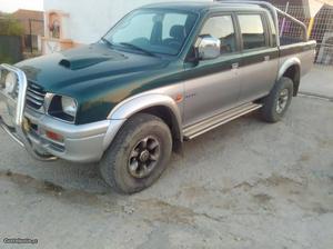 Mitsubishi L200 Strakar Julho/97 - à venda - Pick-up/