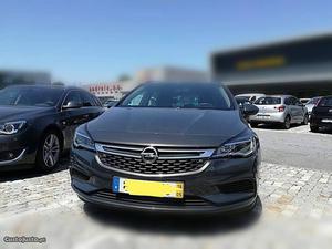 Opel Astra Astra Agosto/16 - à venda - Monovolume / SUV,