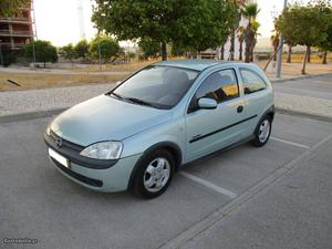 Opel Corsa Comfort Outubro/02 - à venda - Ligeiros