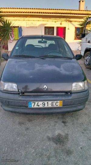 Renault Clio 1.2 RT Agosto/94 - à venda - Ligeiros