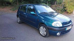 Renault Clio RNX 1.2 Abril/00 - à venda - Ligeiros