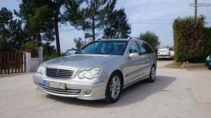 Mercedes-Benz C 220 CDI Avantgarde Outubro/02 - à venda -