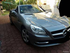 Mercedes-Benz SLK 200 BlueEFFICIENCY Junho/11 - à venda -