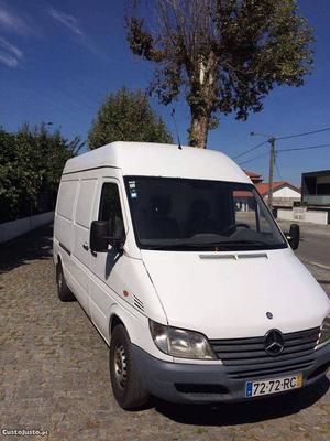 Mercedes-Benz Sprinter 313 CDI Fevereiro/01 - à venda -