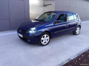 Renault Clio V Extreme Maio/03 - à venda - Ligeiros