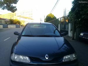 Renault Laguna Lig passag Julho/94 - à venda - Ligeiros