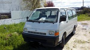 Toyota HiAce h 20 towner Novembro/96 - à venda - Monovolume