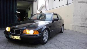 BMW 318 Eis Março/94 - à venda - Ligeiros