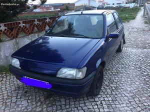 Ford Fiesta 1.8D Fevereiro/96 - à venda - Ligeiros