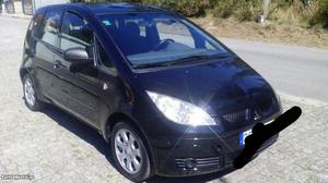 Mitsubishi Colt 1.3 como novo urgt Maio/05 - à venda -