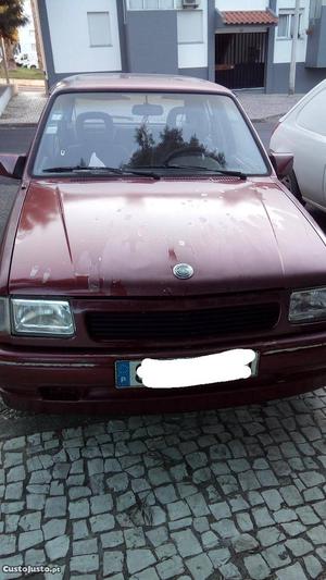 Opel Corsa A 1.2i GL+ Fevereiro/93 - à venda - Ligeiros