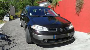 Renault Mégane 1.9Dci 120cv Break Março/04 - à venda -