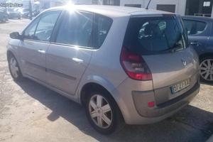 Renault Scénic 1.5 DCI Fevereiro/04 - à venda - Ligeiros