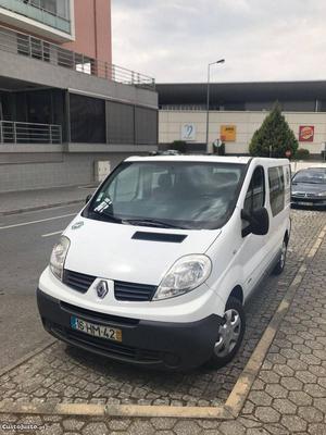 Renault Trafic 6 lugares, Iva Ded Junho/09 - à venda -